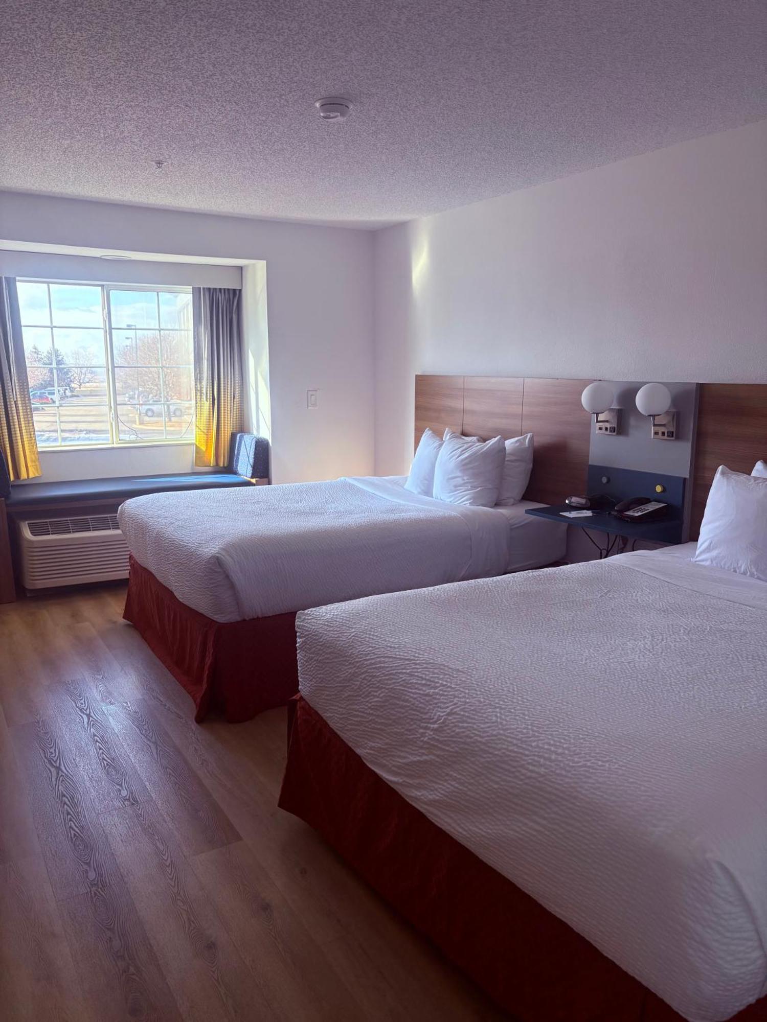 Microtel Inn & Suites By Wyndham Denver Airport Zewnętrze zdjęcie