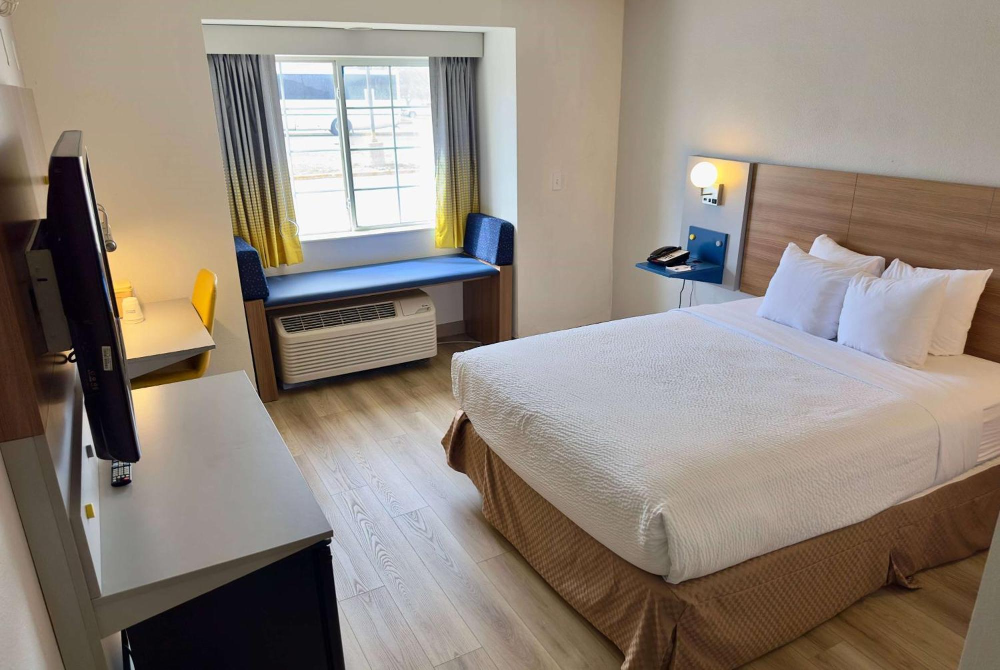 Microtel Inn & Suites By Wyndham Denver Airport Zewnętrze zdjęcie
